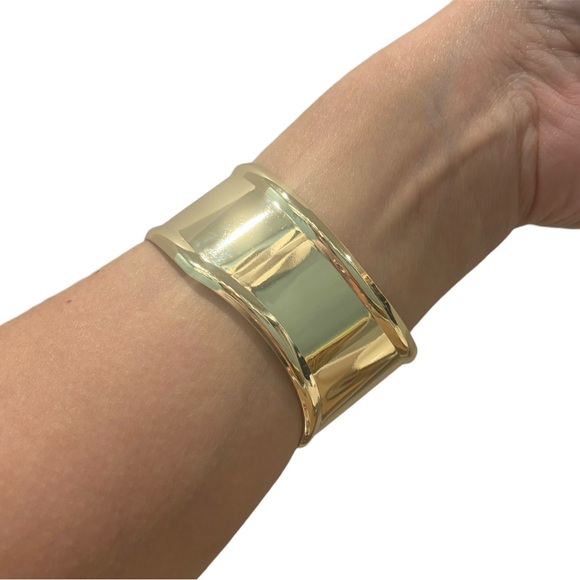 Cuff bangle. - Picture 3 of 3